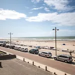 Res Helix 1slp App Zeezicht En Parking Apartament *