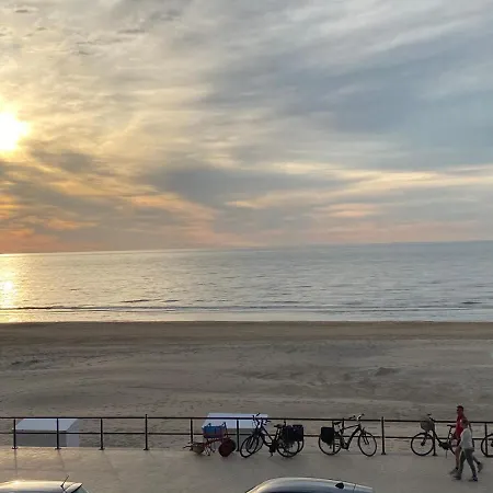 Res Helix 1slp App Zeezicht En Parking Middelkerke