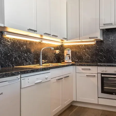 Res Helix 1slp App Zeezicht En Parking Apartmán