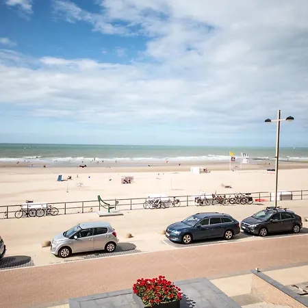 Res Helix 1slp App Zeezicht En Parking Apartment