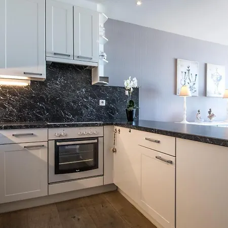 Res Helix 1slp App Zeezicht En Parking *