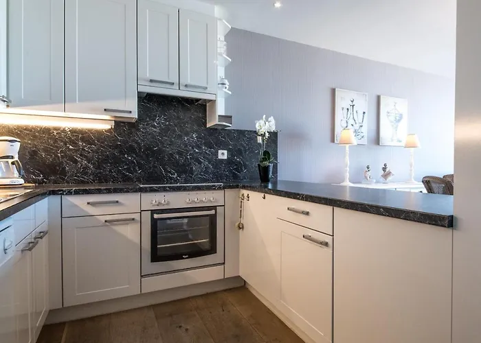 Res Helix 1slp App Zeezicht En Parking *